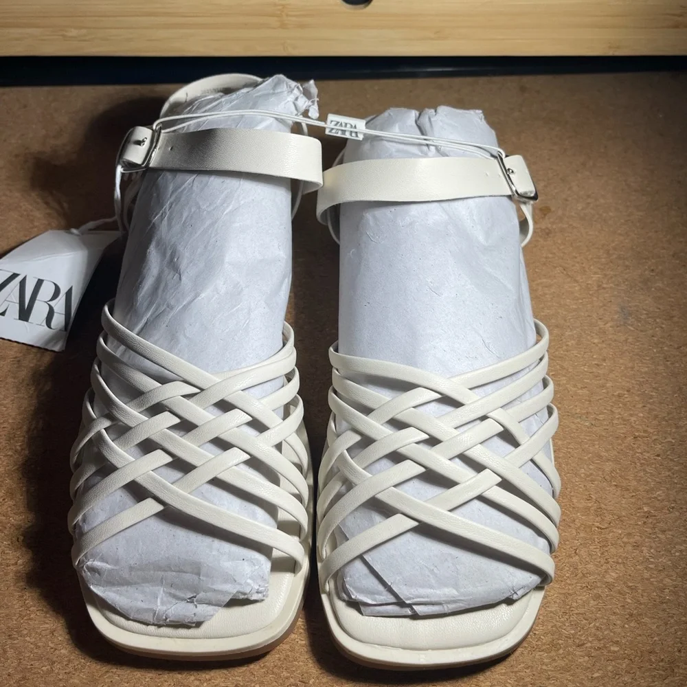 💫 Zara Flat Fisherman Sandals - New 💫 - Picture 5 of 11